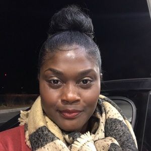 Meet your Posher, Fabienne